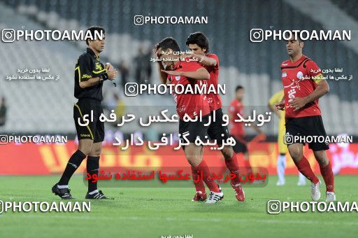 1189155, Tehran, Iran, لیگ برتر فوتبال ایران، Persian Gulf Cup، Week 31، Second Leg، Naft Tehran 1 v 5 Persepolis on 2011/04/24 at Azadi Stadium