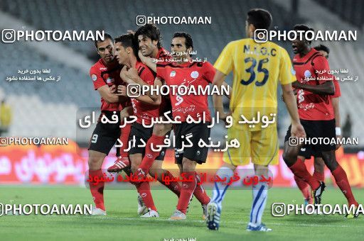 1189159, Tehran, Iran, لیگ برتر فوتبال ایران، Persian Gulf Cup، Week 31، Second Leg، Naft Tehran 1 v 5 Persepolis on 2011/04/24 at Azadi Stadium