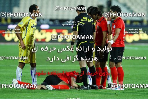1189459, Tehran, Iran, لیگ برتر فوتبال ایران، Persian Gulf Cup، Week 31، Second Leg، Naft Tehran 1 v 5 Persepolis on 2011/04/24 at Azadi Stadium