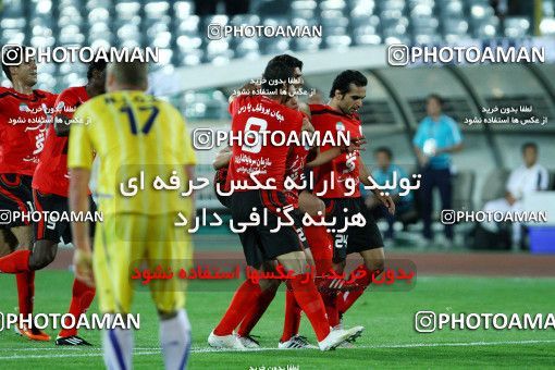 1189463, Tehran, Iran, لیگ برتر فوتبال ایران، Persian Gulf Cup، Week 31، Second Leg، Naft Tehran 1 v 5 Persepolis on 2011/04/24 at Azadi Stadium