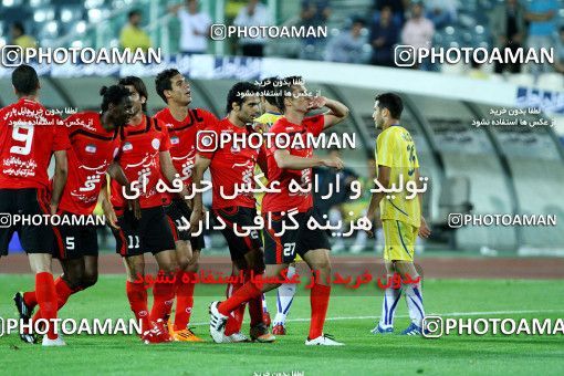 1189474, Tehran, Iran, لیگ برتر فوتبال ایران، Persian Gulf Cup، Week 31، Second Leg، Naft Tehran 1 v 5 Persepolis on 2011/04/24 at Azadi Stadium