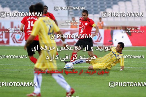 1189518, Tehran, Iran, لیگ برتر فوتبال ایران، Persian Gulf Cup، Week 31، Second Leg، Naft Tehran 1 v 5 Persepolis on 2011/04/24 at Azadi Stadium