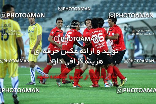 1189489, Tehran, Iran, لیگ برتر فوتبال ایران، Persian Gulf Cup، Week 31، Second Leg، Naft Tehran 1 v 5 Persepolis on 2011/04/24 at Azadi Stadium