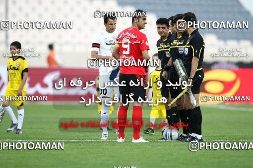 1189110, Tehran, Iran, لیگ برتر فوتبال ایران، Persian Gulf Cup، Week 31، Second Leg، Naft Tehran 1 v 5 Persepolis on 2011/04/24 at Azadi Stadium