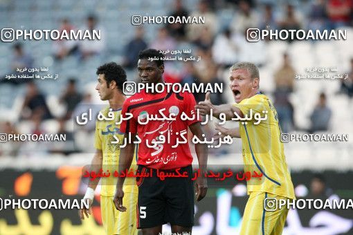 1189075, Tehran, Iran, لیگ برتر فوتبال ایران، Persian Gulf Cup، Week 31، Second Leg، Naft Tehran 1 v 5 Persepolis on 2011/04/24 at Azadi Stadium