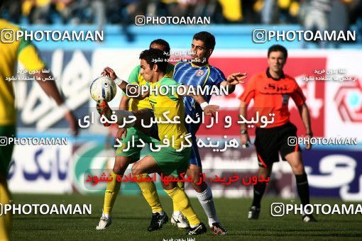1191932, Tehran, [*parameter:4*], لیگ برتر فوتبال ایران، Persian Gulf Cup، Week 32، Second Leg، Rah Ahan 1 v 0 Naft Tehran on 2011/04/29 at Ekbatan Stadium