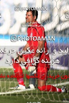 1191889, Tehran, [*parameter:4*], لیگ برتر فوتبال ایران، Persian Gulf Cup، Week 32، Second Leg، Rah Ahan 1 v 0 Naft Tehran on 2011/04/29 at Ekbatan Stadium