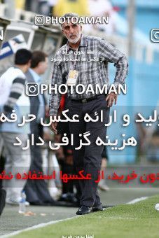 1191834, Tehran, [*parameter:4*], لیگ برتر فوتبال ایران، Persian Gulf Cup، Week 32، Second Leg، Rah Ahan 1 v 0 Naft Tehran on 2011/04/29 at Ekbatan Stadium
