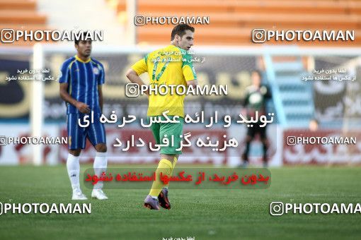 1191908, Tehran, [*parameter:4*], لیگ برتر فوتبال ایران، Persian Gulf Cup، Week 32، Second Leg، Rah Ahan 1 v 0 Naft Tehran on 2011/04/29 at Ekbatan Stadium