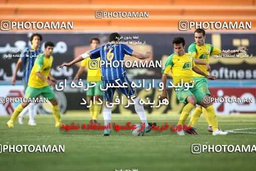1191880, Tehran, [*parameter:4*], لیگ برتر فوتبال ایران، Persian Gulf Cup، Week 32، Second Leg، Rah Ahan 1 v 0 Naft Tehran on 2011/04/29 at Ekbatan Stadium