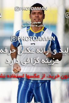 1191894, Tehran, [*parameter:4*], لیگ برتر فوتبال ایران، Persian Gulf Cup، Week 32، Second Leg، Rah Ahan 1 v 0 Naft Tehran on 2011/04/29 at Ekbatan Stadium