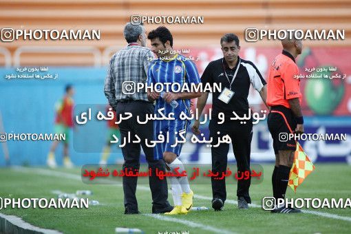 1191871, Tehran, [*parameter:4*], لیگ برتر فوتبال ایران، Persian Gulf Cup، Week 32، Second Leg، Rah Ahan 1 v 0 Naft Tehran on 2011/04/29 at Ekbatan Stadium
