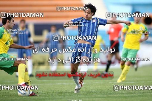 1191948, Tehran, [*parameter:4*], لیگ برتر فوتبال ایران، Persian Gulf Cup، Week 32، Second Leg، Rah Ahan 1 v 0 Naft Tehran on 2011/04/29 at Ekbatan Stadium