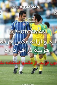 1191785, Tehran, [*parameter:4*], لیگ برتر فوتبال ایران، Persian Gulf Cup، Week 32، Second Leg، Rah Ahan 1 v 0 Naft Tehran on 2011/04/29 at Ekbatan Stadium