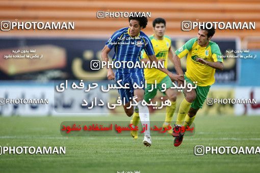1191914, Tehran, [*parameter:4*], لیگ برتر فوتبال ایران، Persian Gulf Cup، Week 32، Second Leg، Rah Ahan 1 v 0 Naft Tehran on 2011/04/29 at Ekbatan Stadium