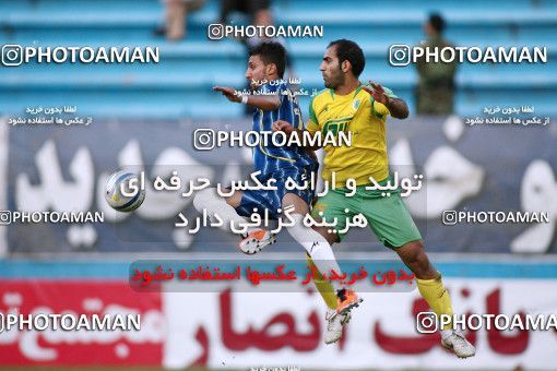 1191891, Tehran, [*parameter:4*], لیگ برتر فوتبال ایران، Persian Gulf Cup، Week 32، Second Leg، Rah Ahan 1 v 0 Naft Tehran on 2011/04/29 at Ekbatan Stadium