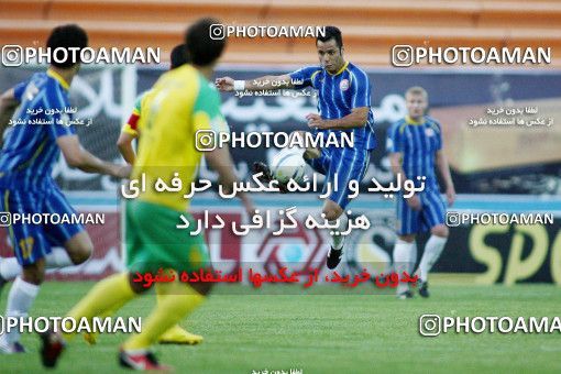 1191814, Tehran, [*parameter:4*], لیگ برتر فوتبال ایران، Persian Gulf Cup، Week 32، Second Leg، Rah Ahan 1 v 0 Naft Tehran on 2011/04/29 at Ekbatan Stadium