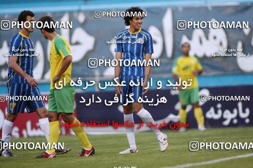 1191947, Tehran, [*parameter:4*], لیگ برتر فوتبال ایران، Persian Gulf Cup، Week 32، Second Leg، Rah Ahan 1 v 0 Naft Tehran on 2011/04/29 at Ekbatan Stadium