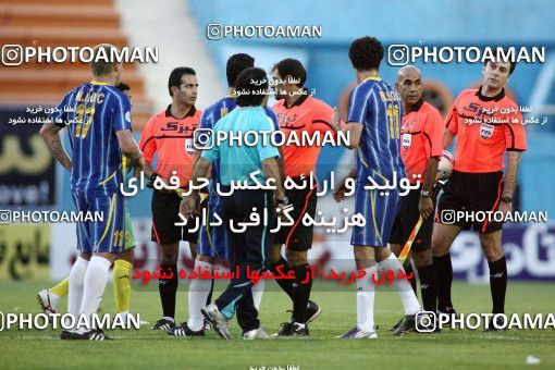 1191971, Tehran, [*parameter:4*], لیگ برتر فوتبال ایران، Persian Gulf Cup، Week 32، Second Leg، Rah Ahan 1 v 0 Naft Tehran on 2011/04/29 at Ekbatan Stadium