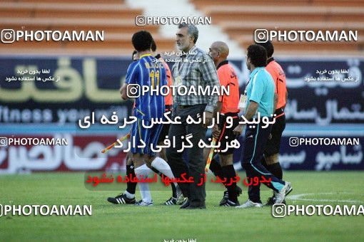 1191854, Tehran, [*parameter:4*], لیگ برتر فوتبال ایران، Persian Gulf Cup، Week 32، Second Leg، Rah Ahan 1 v 0 Naft Tehran on 2011/04/29 at Ekbatan Stadium