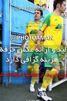 1191800, Tehran, [*parameter:4*], لیگ برتر فوتبال ایران، Persian Gulf Cup، Week 32، Second Leg، Rah Ahan 1 v 0 Naft Tehran on 2011/04/29 at Ekbatan Stadium
