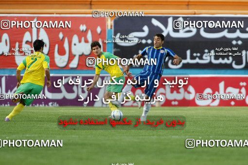 1190829, Tehran, [*parameter:4*], لیگ برتر فوتبال ایران، Persian Gulf Cup، Week 32، Second Leg، Rah Ahan 1 v 0 Naft Tehran on 2011/04/29 at Ekbatan Stadium