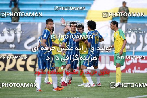 1190813, Tehran, [*parameter:4*], لیگ برتر فوتبال ایران، Persian Gulf Cup، Week 32، Second Leg، Rah Ahan 1 v 0 Naft Tehran on 2011/04/29 at Ekbatan Stadium