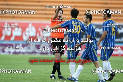 1190853, Tehran, [*parameter:4*], لیگ برتر فوتبال ایران، Persian Gulf Cup، Week 32، Second Leg، Rah Ahan 1 v 0 Naft Tehran on 2011/04/29 at Ekbatan Stadium