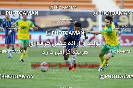 1190837, Tehran, [*parameter:4*], لیگ برتر فوتبال ایران، Persian Gulf Cup، Week 32، Second Leg، Rah Ahan 1 v 0 Naft Tehran on 2011/04/29 at Ekbatan Stadium