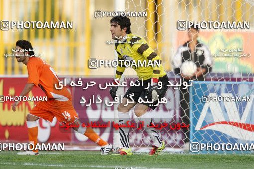 1192550, Karaj, [*parameter:4*], لیگ برتر فوتبال ایران، Persian Gulf Cup، Week 32، Second Leg، Saipa 1 v 1 Paykan on 2011/04/29 at Enghelab Stadium