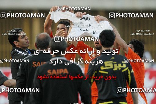 1192940, Karaj, [*parameter:4*], لیگ برتر فوتبال ایران، Persian Gulf Cup، Week 32، Second Leg، Saipa 1 v 1 Paykan on 2011/04/29 at Enghelab Stadium