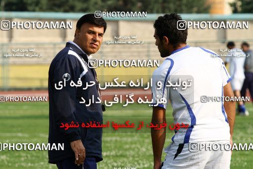 1193580, Tehran, , Esteghlal Football Team Training Session on 2011/05/09 at Sanaye Defa Stadium