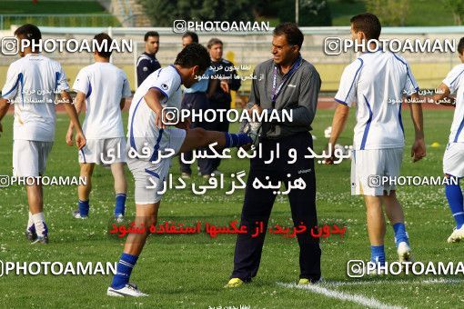 1193620, Tehran, , Esteghlal Football Team Training Session on 2011/05/09 at Sanaye Defa Stadium