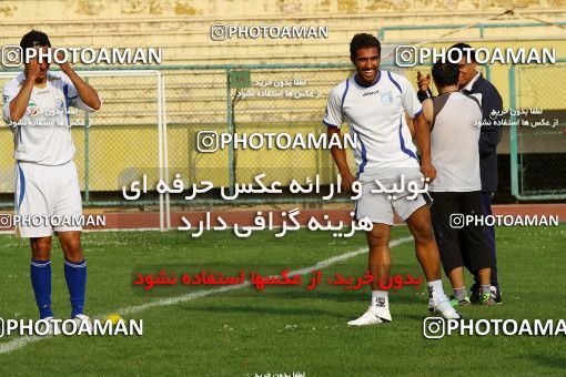 1193581, Tehran, , Esteghlal Football Team Training Session on 2011/05/09 at Sanaye Defa Stadium