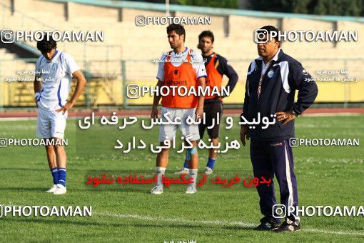 1193625, Tehran, , Esteghlal Football Team Training Session on 2011/05/09 at Sanaye Defa Stadium