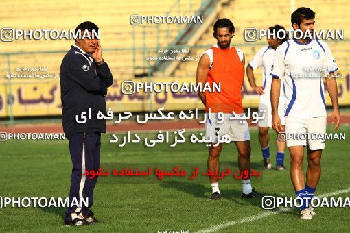 1193631, Tehran, , Esteghlal Football Team Training Session on 2011/05/09 at Sanaye Defa Stadium