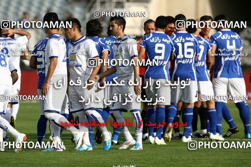 1194101, Tehran, Iran, لیگ برتر فوتبال ایران، Persian Gulf Cup، Week 33، Second Leg، Esteghlal 2 v 0 Malvan Bandar Anzali on 2011/05/15 at Azadi Stadium