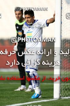 1194051, Tehran, Iran, لیگ برتر فوتبال ایران، Persian Gulf Cup، Week 33، Second Leg، Esteghlal 2 v 0 Malvan Bandar Anzali on 2011/05/15 at Azadi Stadium