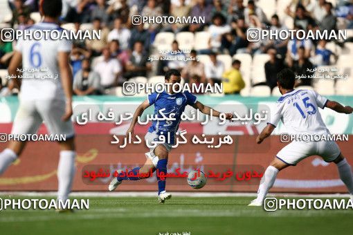 1194238, Tehran, Iran, لیگ برتر فوتبال ایران، Persian Gulf Cup، Week 33، Second Leg، Esteghlal 2 v 0 Malvan Bandar Anzali on 2011/05/15 at Azadi Stadium