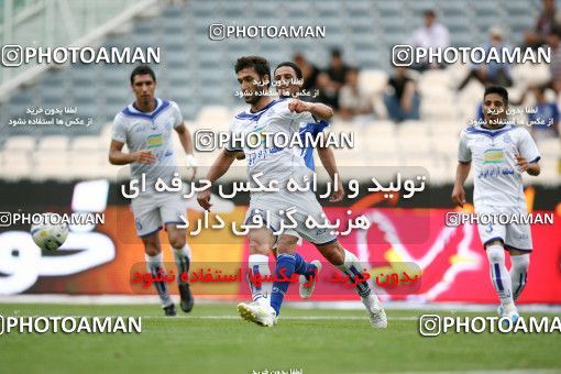 1194167, Tehran, Iran, لیگ برتر فوتبال ایران، Persian Gulf Cup، Week 33، Second Leg، Esteghlal 2 v 0 Malvan Bandar Anzali on 2011/05/15 at Azadi Stadium
