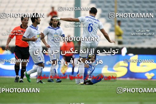 1194035, Tehran, Iran, لیگ برتر فوتبال ایران، Persian Gulf Cup، Week 33، Second Leg، Esteghlal 2 v 0 Malvan Bandar Anzali on 2011/05/15 at Azadi Stadium