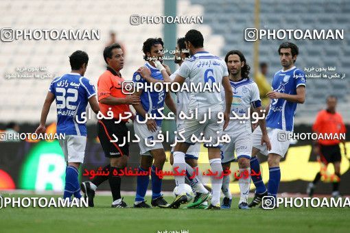 1194104, Tehran, Iran, لیگ برتر فوتبال ایران، Persian Gulf Cup، Week 33، Second Leg، Esteghlal 2 v 0 Malvan Bandar Anzali on 2011/05/15 at Azadi Stadium