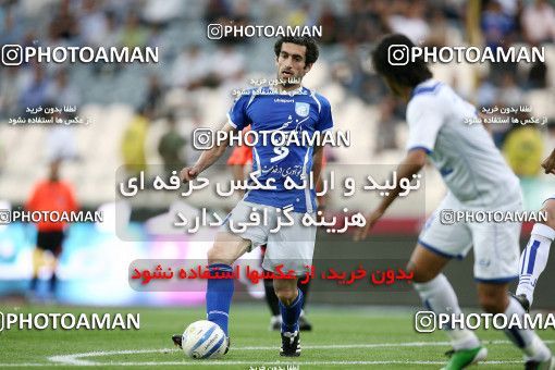 1194053, Tehran, Iran, لیگ برتر فوتبال ایران، Persian Gulf Cup، Week 33، Second Leg، Esteghlal 2 v 0 Malvan Bandar Anzali on 2011/05/15 at Azadi Stadium