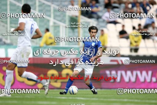 1194155, Tehran, Iran, لیگ برتر فوتبال ایران، Persian Gulf Cup، Week 33، Second Leg، Esteghlal 2 v 0 Malvan Bandar Anzali on 2011/05/15 at Azadi Stadium