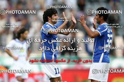 1194135, Tehran, Iran, لیگ برتر فوتبال ایران، Persian Gulf Cup، Week 33، Second Leg، Esteghlal 2 v 0 Malvan Bandar Anzali on 2011/05/15 at Azadi Stadium