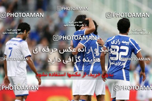 1194276, Tehran, Iran, لیگ برتر فوتبال ایران، Persian Gulf Cup، Week 33، Second Leg، Esteghlal 2 v 0 Malvan Bandar Anzali on 2011/05/15 at Azadi Stadium