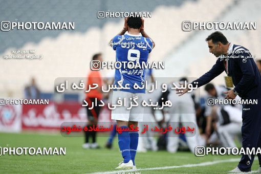 1194023, Tehran, Iran, لیگ برتر فوتبال ایران، Persian Gulf Cup، Week 33، Second Leg، Esteghlal 2 v 0 Malvan Bandar Anzali on 2011/05/15 at Azadi Stadium