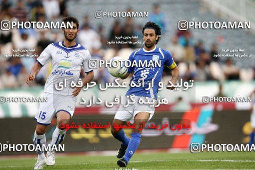 1194285, Tehran, Iran, لیگ برتر فوتبال ایران، Persian Gulf Cup، Week 33، Second Leg، Esteghlal 2 v 0 Malvan Bandar Anzali on 2011/05/15 at Azadi Stadium