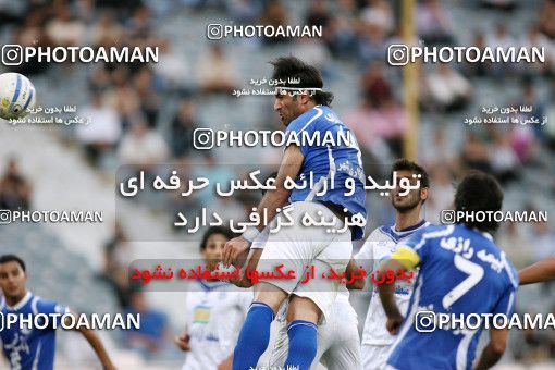 1194183, Tehran, Iran, لیگ برتر فوتبال ایران، Persian Gulf Cup، Week 33، Second Leg، Esteghlal 2 v 0 Malvan Bandar Anzali on 2011/05/15 at Azadi Stadium