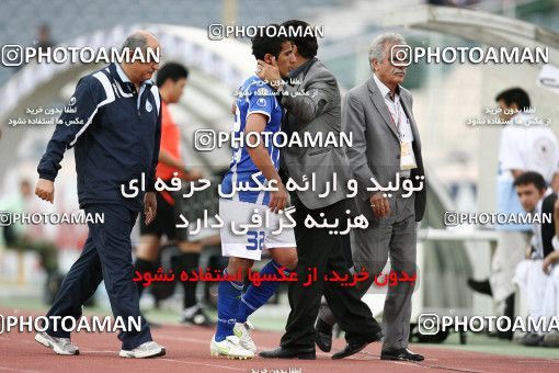 1194301, Tehran, Iran, لیگ برتر فوتبال ایران، Persian Gulf Cup، Week 33، Second Leg، Esteghlal 2 v 0 Malvan Bandar Anzali on 2011/05/15 at Azadi Stadium